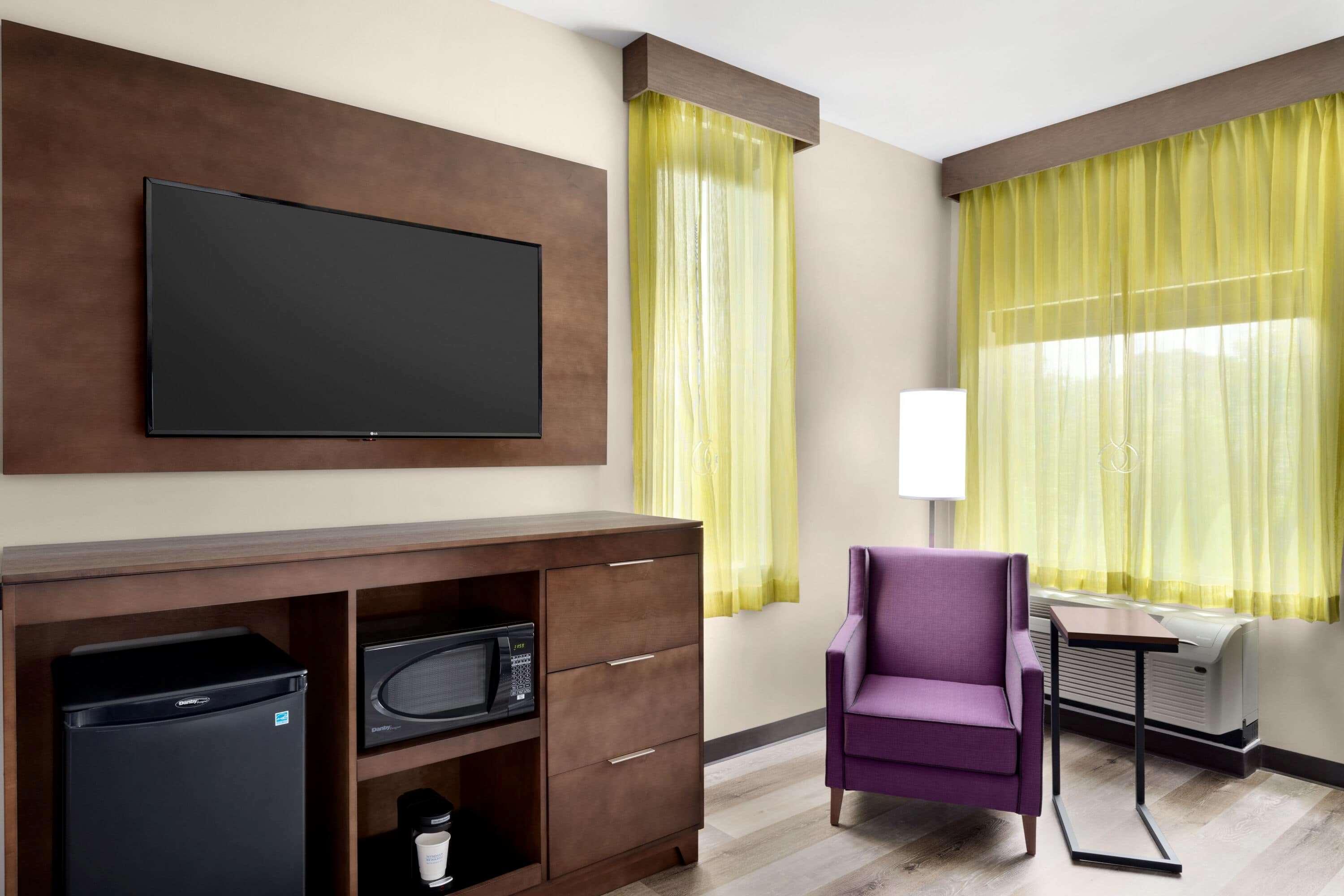 La Quinta Inn & Suites By Wyndham Braselton Bagian luar foto