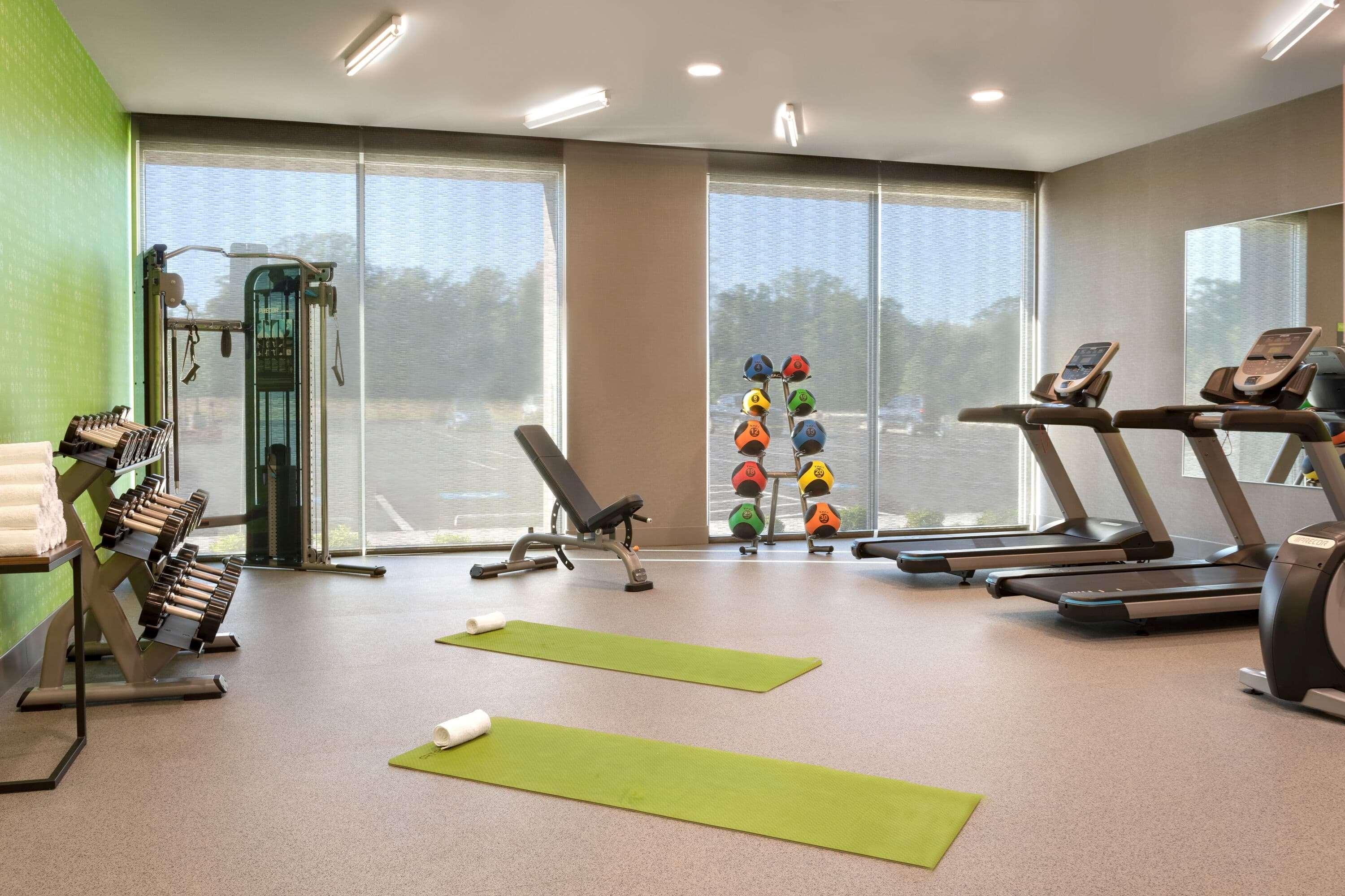 La Quinta Inn & Suites By Wyndham Braselton Bagian luar foto