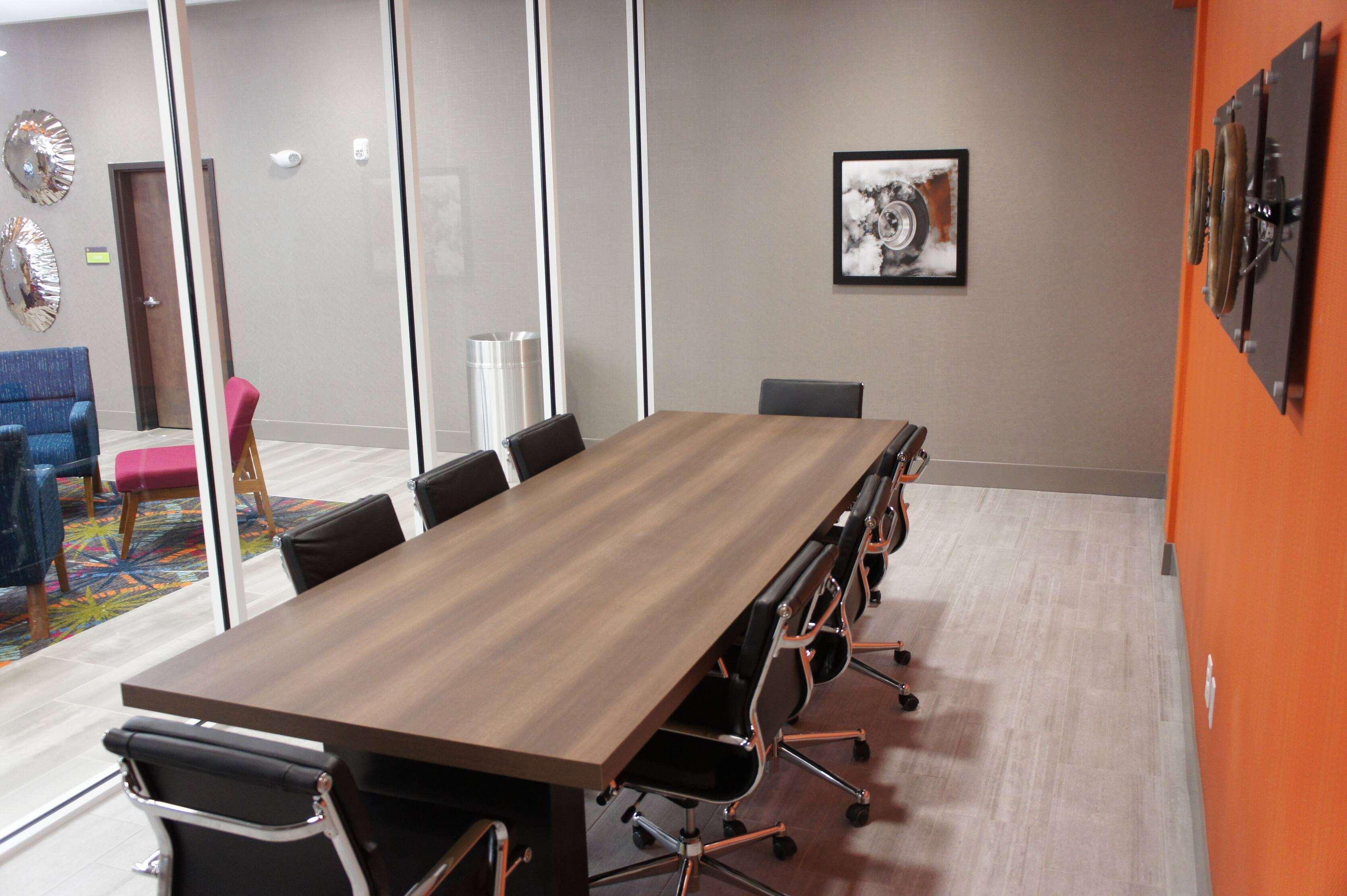 La Quinta Inn & Suites By Wyndham Braselton Bagian luar foto