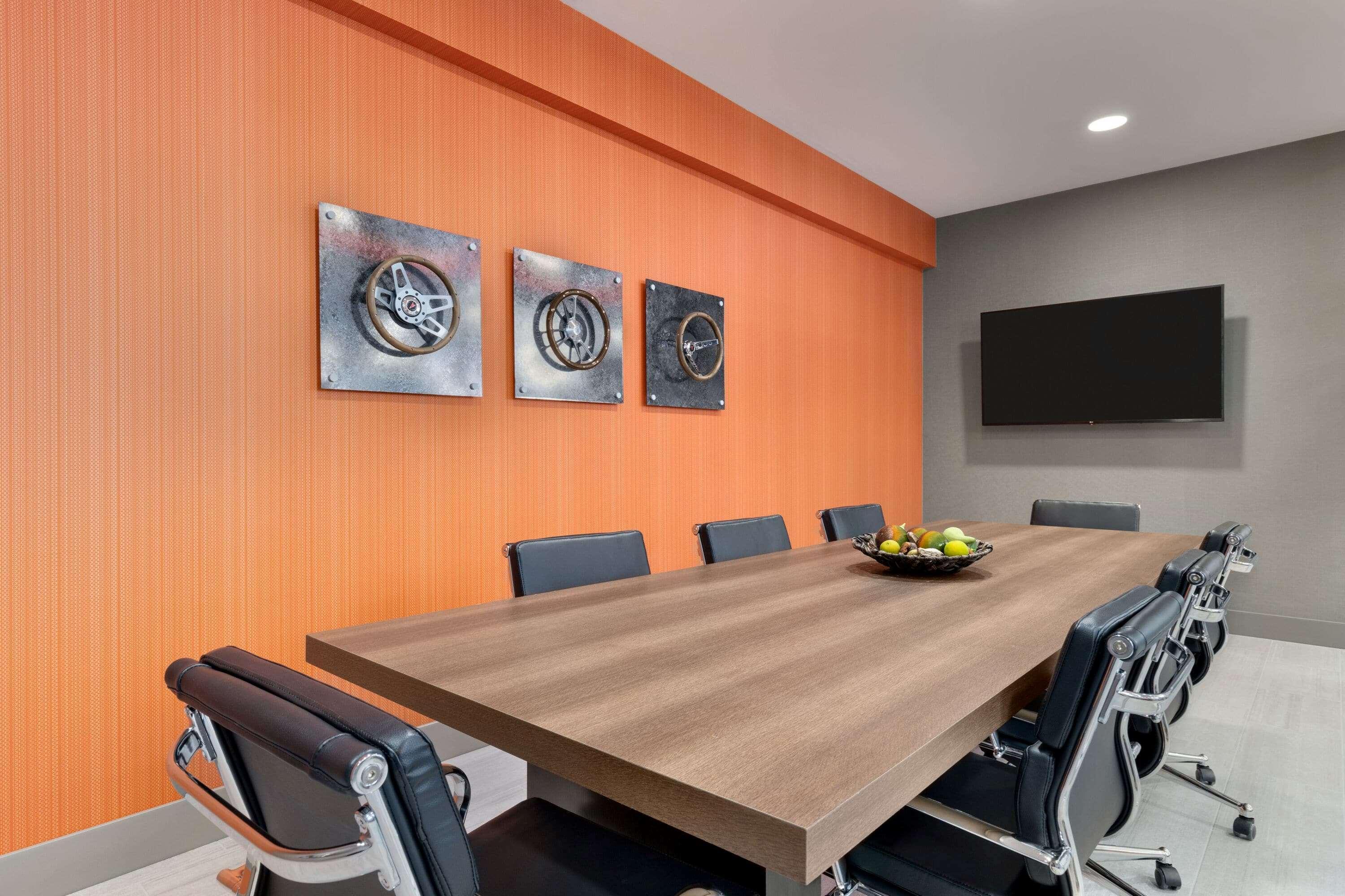 La Quinta Inn & Suites By Wyndham Braselton Bagian luar foto